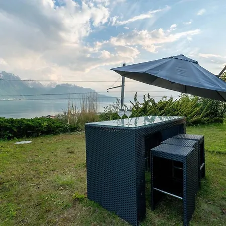 1 Bedroom With Lake View & Garden Appartamento Montreux